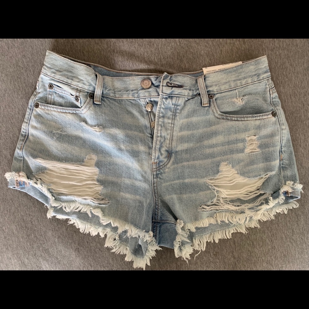 American Eagle Tomgirl Shortie